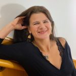 Tereza Jaro&scaron;ov&aacute;, psychodynamick&aacute; koučka v čern&eacute; triku