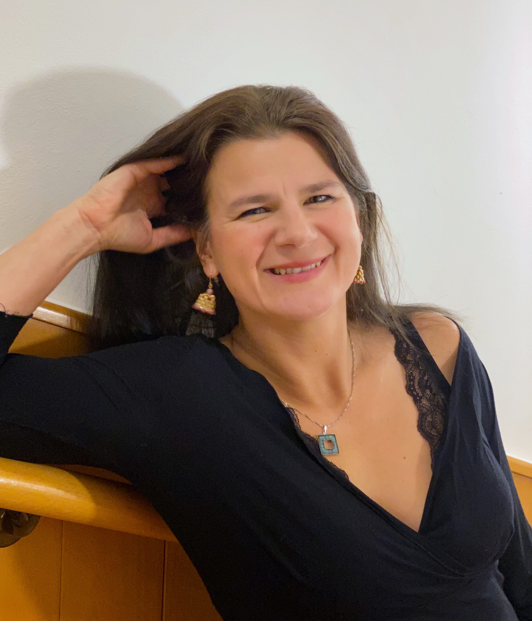 Tereza Jarošová, psychodynamická koučka v černé triku